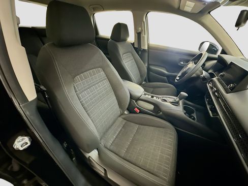 Used 2025 Honda HR-V LX image 31