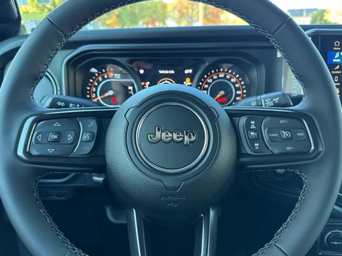 New 2026 Jeep Gladiator Mojave AWD/4WD image 22