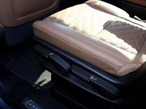 Used 2023 Cadillac Escalade Sport image 38