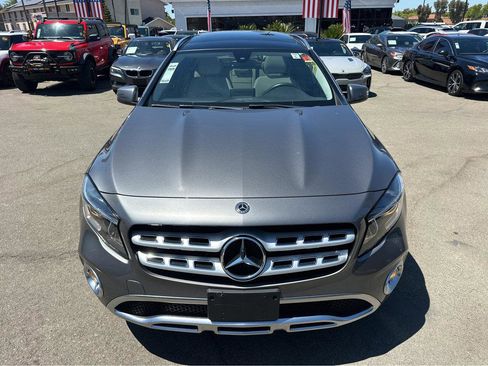 Used 2019 Mercedes-Benz GLA 250 image 2