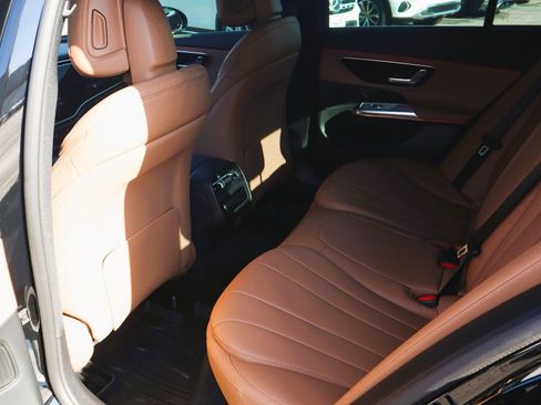 Certified 2026 Mercedes-Benz E 350 Sedan image 10