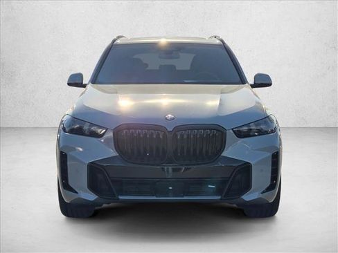 New 2026 BMW X5 xDrive40i w/ M Sport Package AWD/4WD image 6