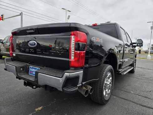 Used 2023 Ford F350 Lariat w/ Chrome Package image 38
