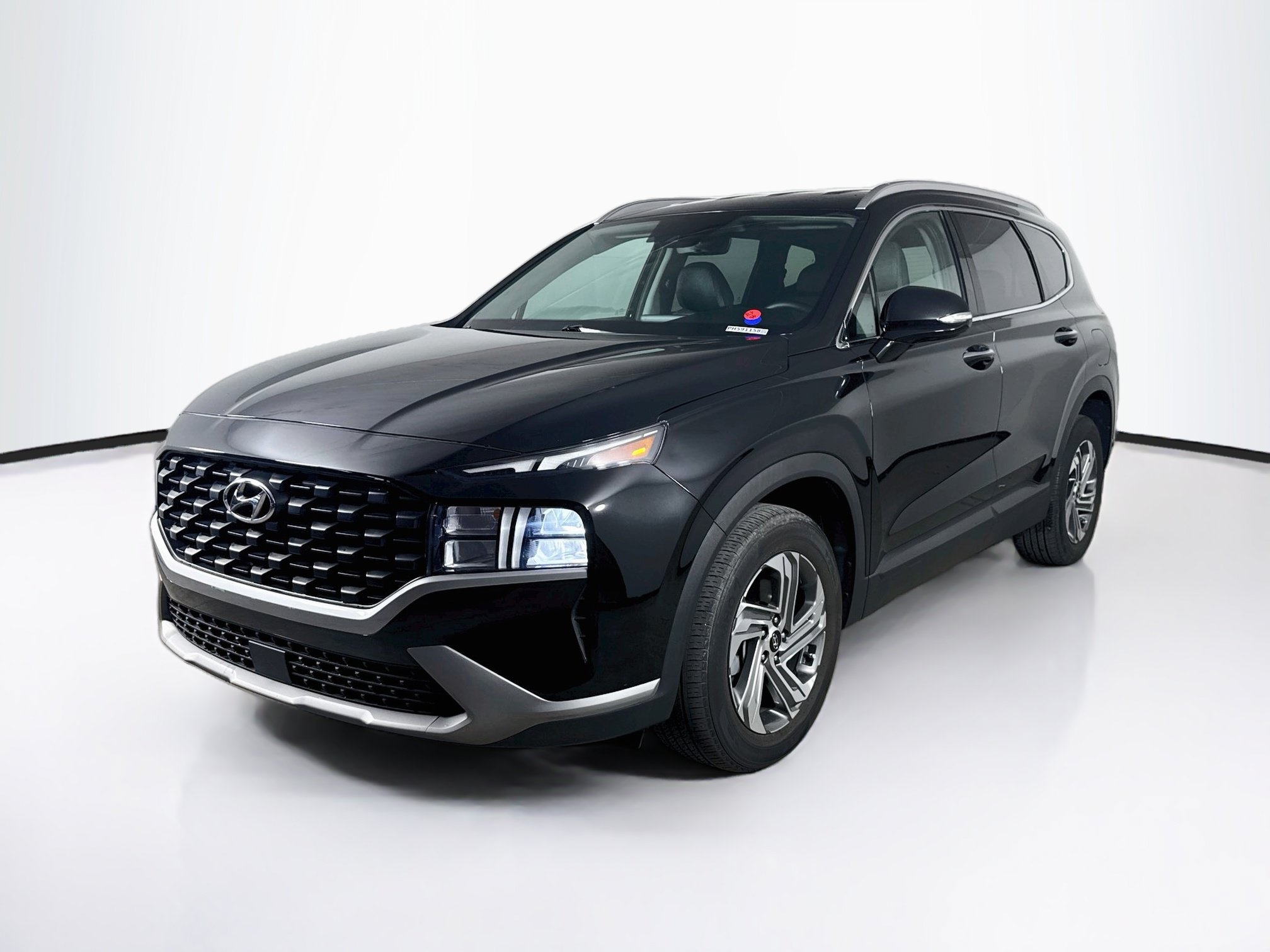 Used 2023 Hyundai Santa Fe SEL FWD image 4