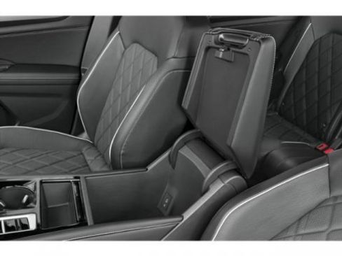New 2026 Volkswagen Atlas Cross Sport SEL Premium R-Line AWD/4WD image 17