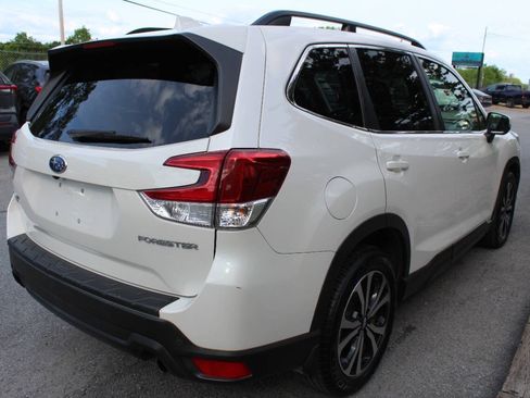 Used 2021 Subaru Forester Limited w/ Popular Package #3 AWD/4WD image 6