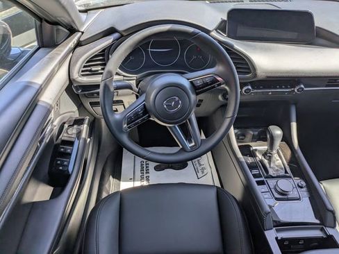 Used 2025 MAZDA MAZDA3 s w/ Appearance Package image 10