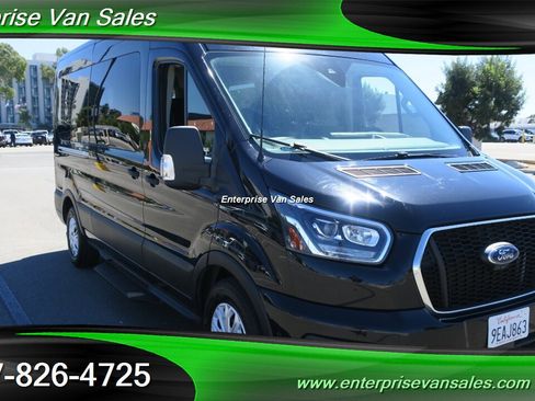 Used 2023 Ford Transit 350 XLT image 3