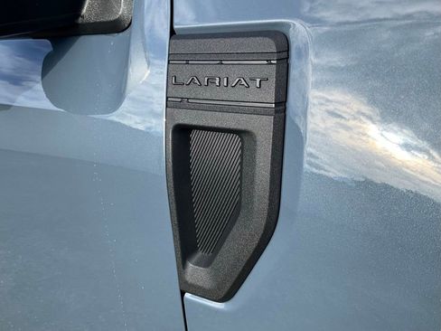 New 2025 Ford Maverick Lariat w/ Black Appearance Package image 12