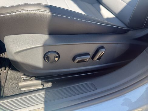 New 2026 Volkswagen Jetta SE FWD image 11