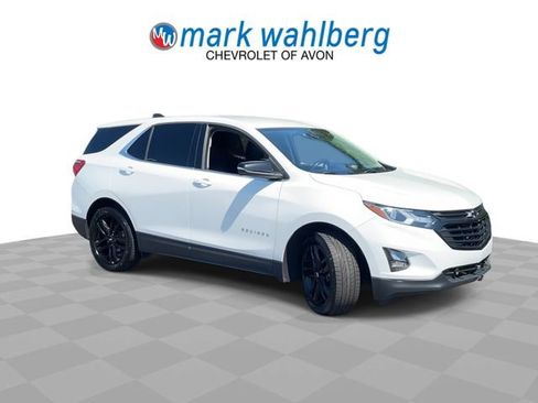 Used 2020 Chevrolet Equinox LT w/ Sport Edition FWD image 2