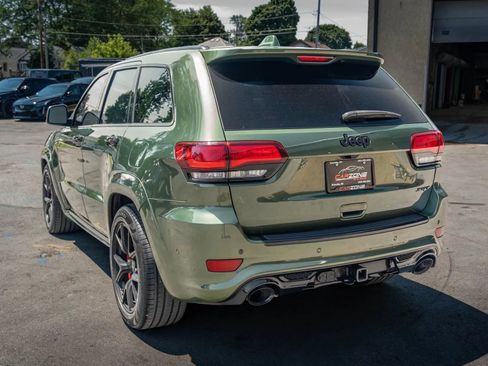 Used 2020 Jeep Grand Cherokee SRT w/ Trailer Tow Group IV AWD/4WD image 8