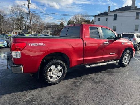 Used 2011 Toyota Tundra Limited w/ Memory Pkg image 2