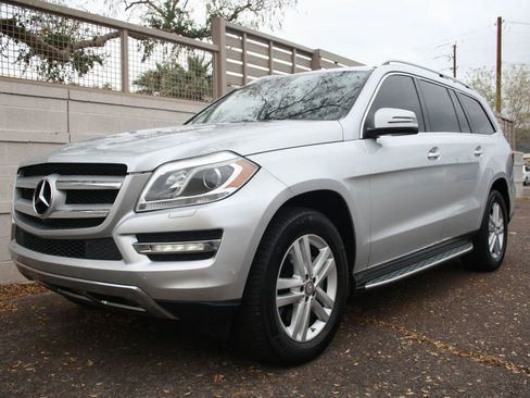 Used 2015 Mercedes-Benz GL 450 4MATIC image 30