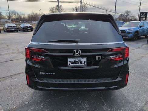 Used 2025 Honda Odyssey EX-L image 6