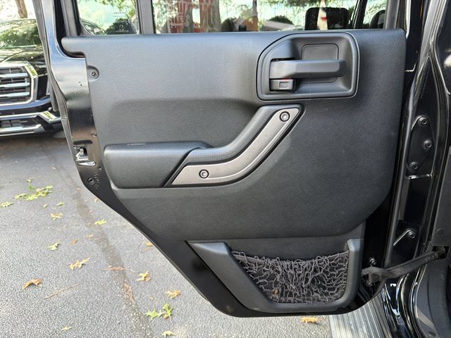 Used 2018 Jeep Wrangler Unlimited Sport AWD/4WD image 22