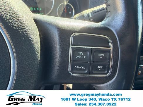 Used 2018 Jeep Wrangler Unlimited Sport w/ Connectivity Group AWD/4WD image 13