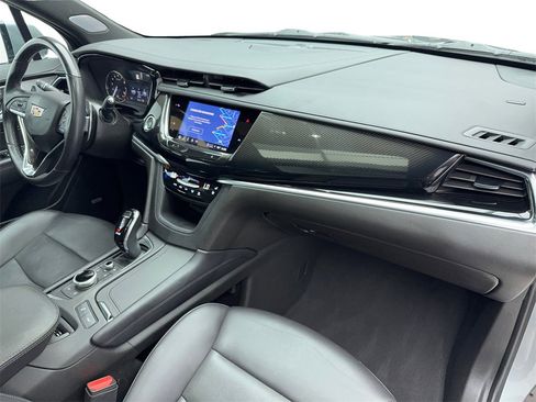 Used 2024 Cadillac XT6 Sport image 47