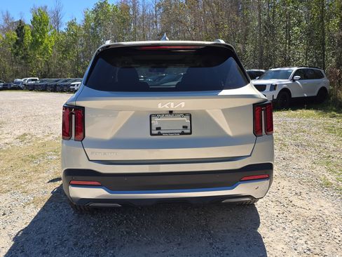 New 2026 Kia Sorento EX image 7