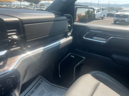 Used 2024 Chevrolet Silverado 1500 LTZ w/ LTZ Premium Package image 23