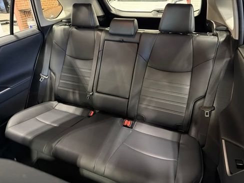 Used 2019 Toyota RAV4 Limited w/ Carpet Mat Package AWD/4WD image 31