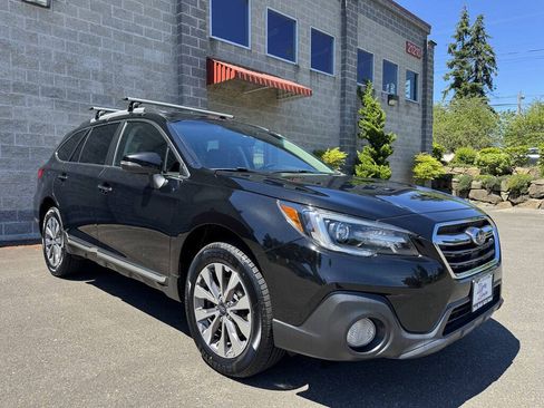 Used 2019 Subaru Outback 2.5i Touring w/ Popular Package #3A AWD/4WD image 7