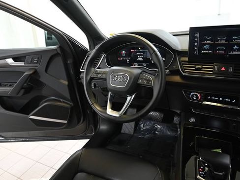 Used 2022 Audi Q5 2.0T Premium Plus AWD/4WD image 29