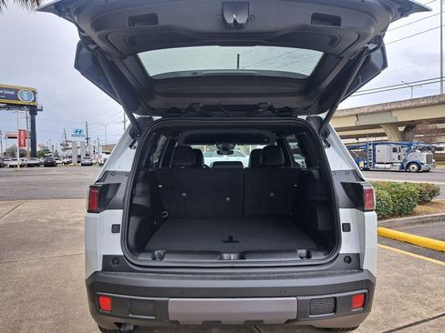 New 2026 Jeep Cherokee Limited AWD/4WD image 23