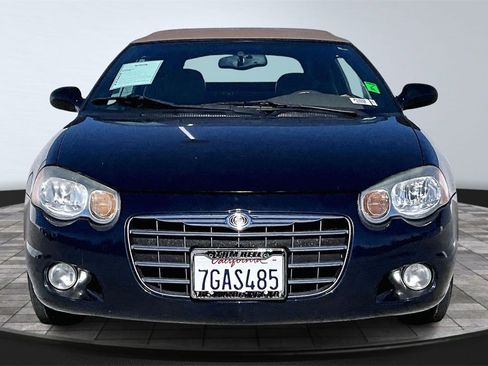 Used 2004 Chrysler Sebring LXi image 4