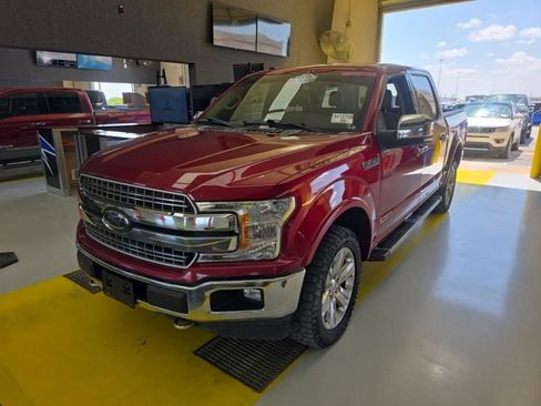 Used 2018 Ford F150 Lariat image 1