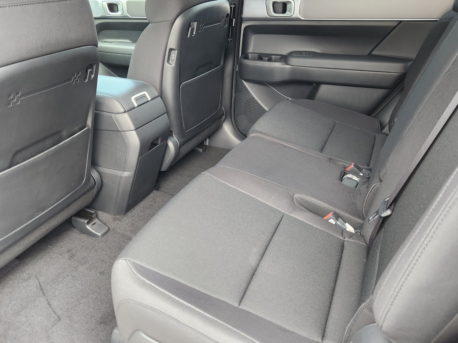 Certified 2026 Hyundai Santa Fe SE AWD/4WD image 12