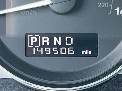 Used 2010 Jeep Grand Cherokee Limited w/ Mopar Chrome Edition Group AWD/4WD image 8
