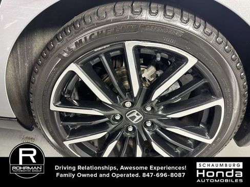 Used 2023 Honda Accord Touring image 5