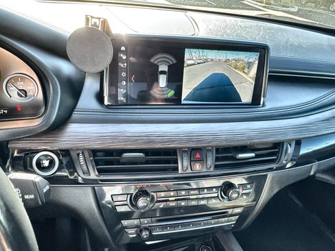 Used 2018 BMW X5 xDrive40e image 15