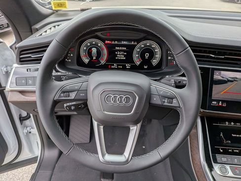 New 2026 Audi Q8 Premium AWD/4WD image 10