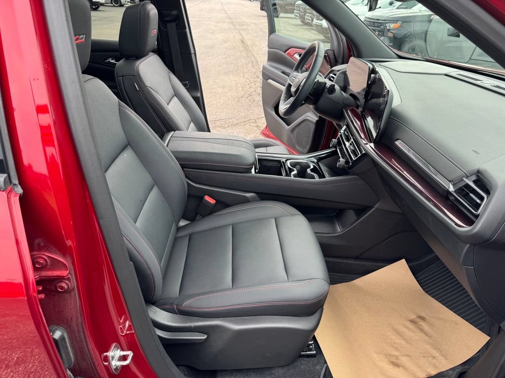 Certified 2025 Chevrolet Traverse Z71 w/ Driver Confidence Package AWD/4WD image 20