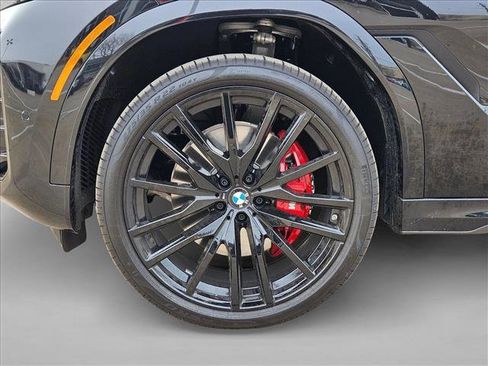 New 2026 BMW X6 xDrive40i image 9