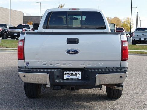Used 2011 Ford F250 Lariat w/ Chrome Pkg image 4
