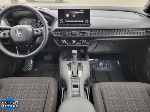 Used 2025 Honda HR-V Sport image 13