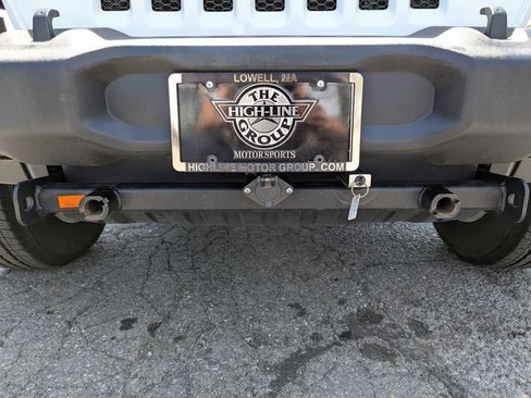 Used 2023 Jeep Wrangler Sport AWD/4WD image 48