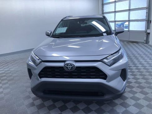 Used 2025 Toyota RAV4 XLE image 15