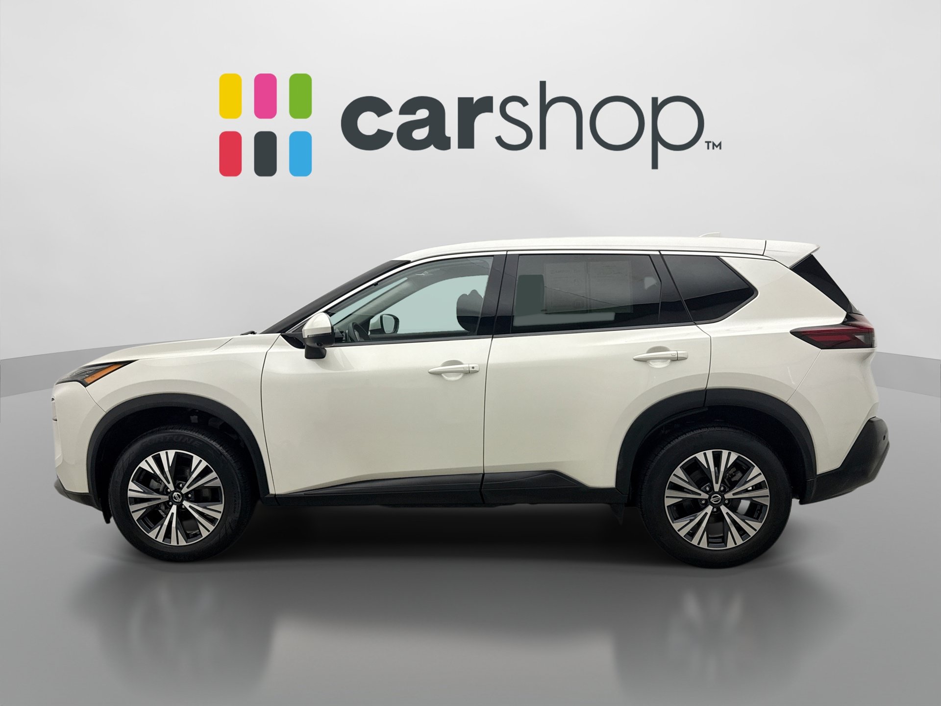 Used 2021 Nissan Rogue SV AWD/4WD image 2