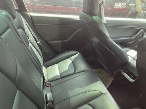 Used 2019 Tesla Model 3 Long Range AWD/4WD image 8