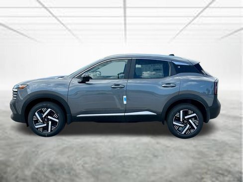 New 2026 Nissan Kicks SV w/ SV Premium Package FWD image 9