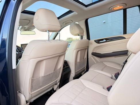 Used 2018 Mercedes-Benz GLS 450 4MATIC w/ Premium Package image 26