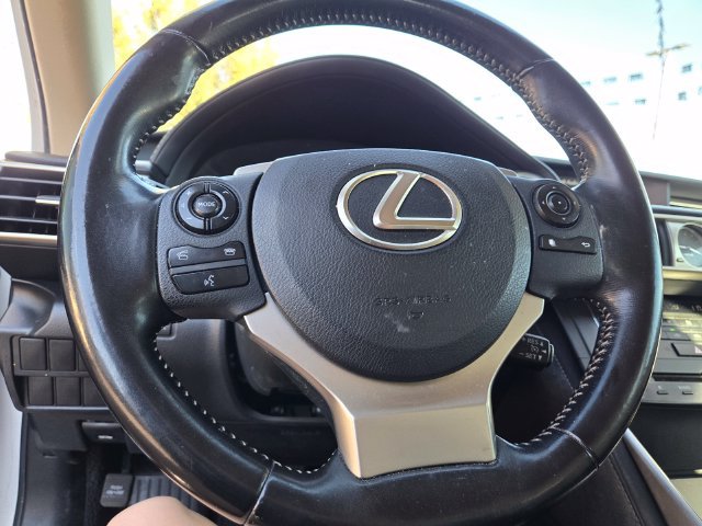 Used 2016 Lexus IS 200t RWD image 15