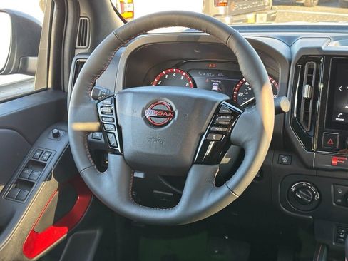 New 2026 Nissan Frontier PRO-4X w/ Pro-4x Convenience Package image 7