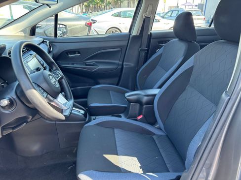Used 2025 Nissan Versa SV FWD image 24