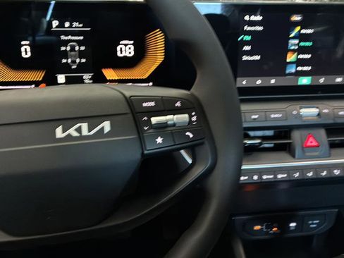 New 2026 Kia K4 LXS image 26