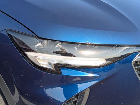 Used 2023 Buick Envision Essence image 8